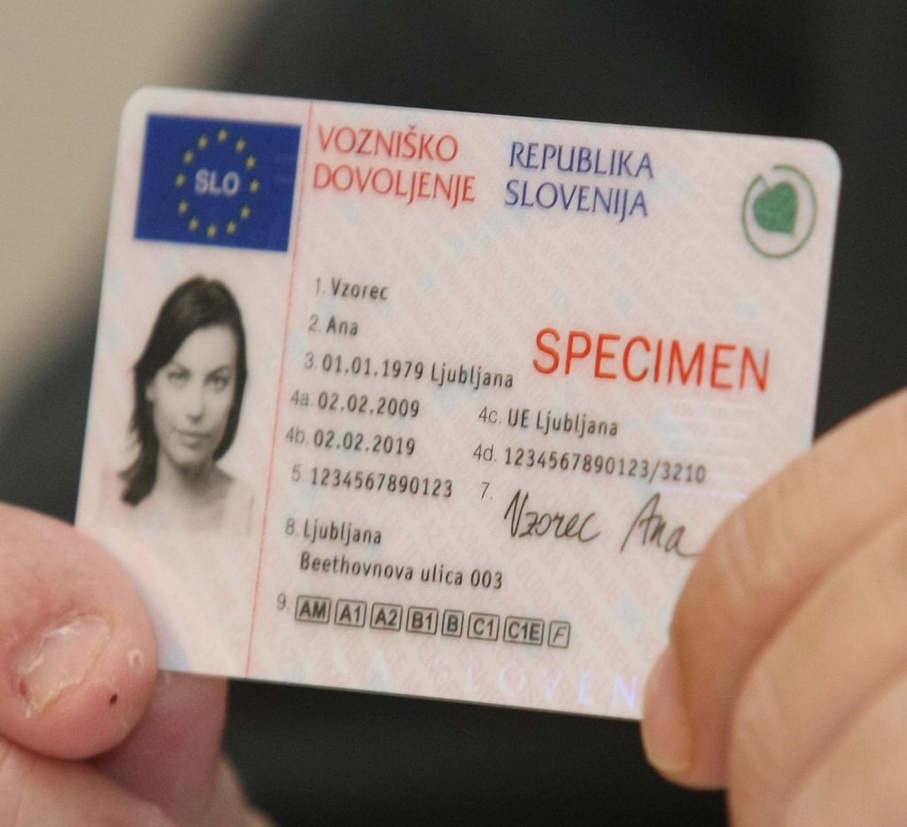 Führerschein (SLO) vozniško dovoljenje